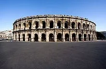 nimes_1_south_france_holiday_villas