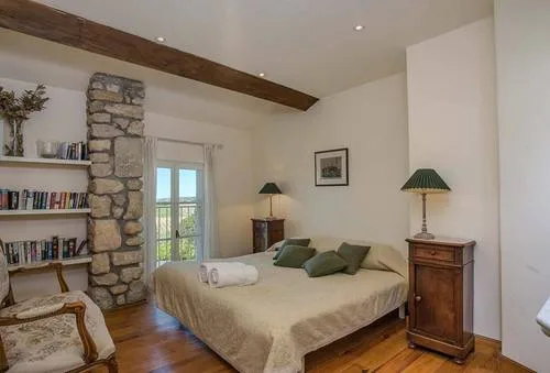 Domaine_la_Veronique_2_owners_experiences_south_france_holiday_villas