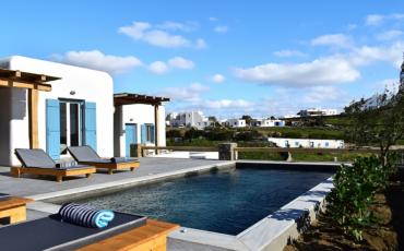Luxury 2 bedroom holiday villa with private pool in Mykonos Greece (PV1346)