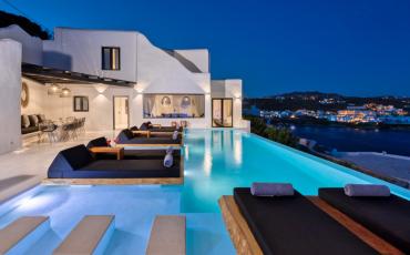 Luxury 5 bedroom holiday villa with private pool in Mykonos Greece (PV1349)