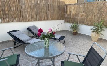 Well-appointed apartment in central Carcassonne (CARC121)