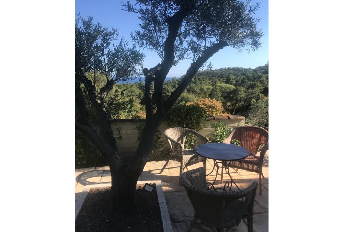 Luxury Villa with Stunning Sea Views. 5 bedrooms. Sleeps 10 (LCV113)