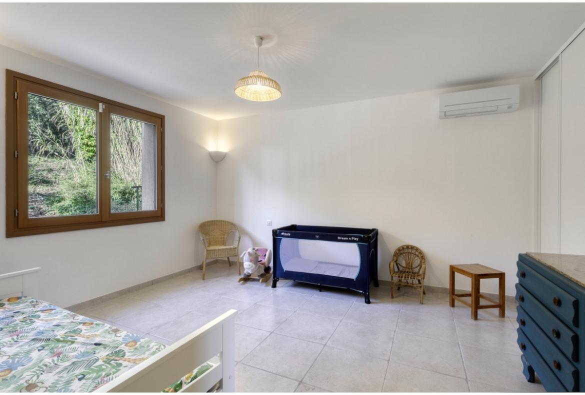 Luxury Villa with Stunning Sea Views. 5 bedrooms. Sleeps 10 (LCV113)
