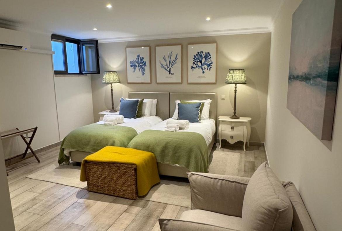 Luxury 7 bedroom holiday villa with private pool in Algarve Portugal (PORTU146PV)