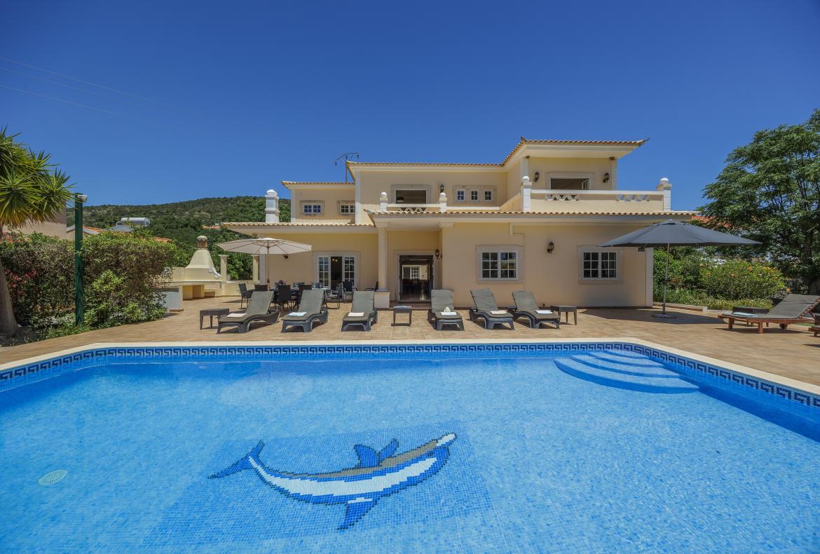 Luxury 8 bedroom holiday villa with private pool in Algarve Portugal (PV1738)