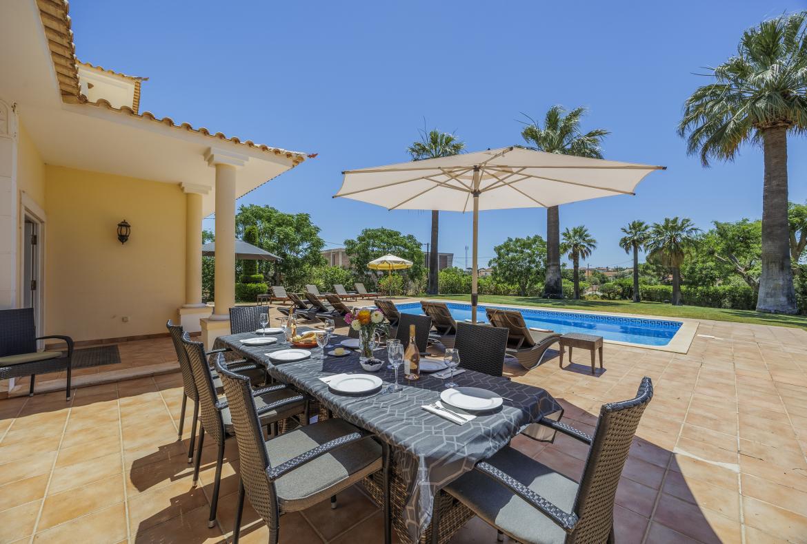 Luxury 8 bedroom holiday villa with private pool in Algarve Portugal (PV1738)