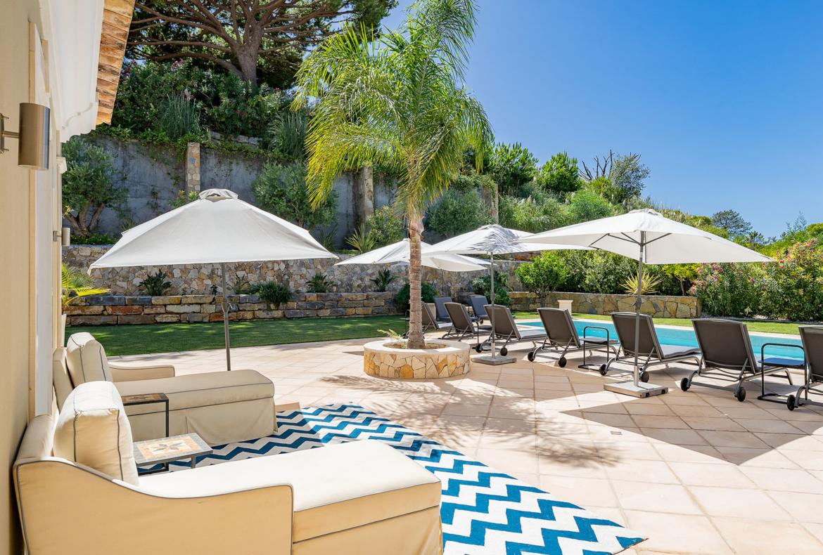 Luxury 6 bedroom holiday villa with private pool in Algarve Portugal (PV2729)