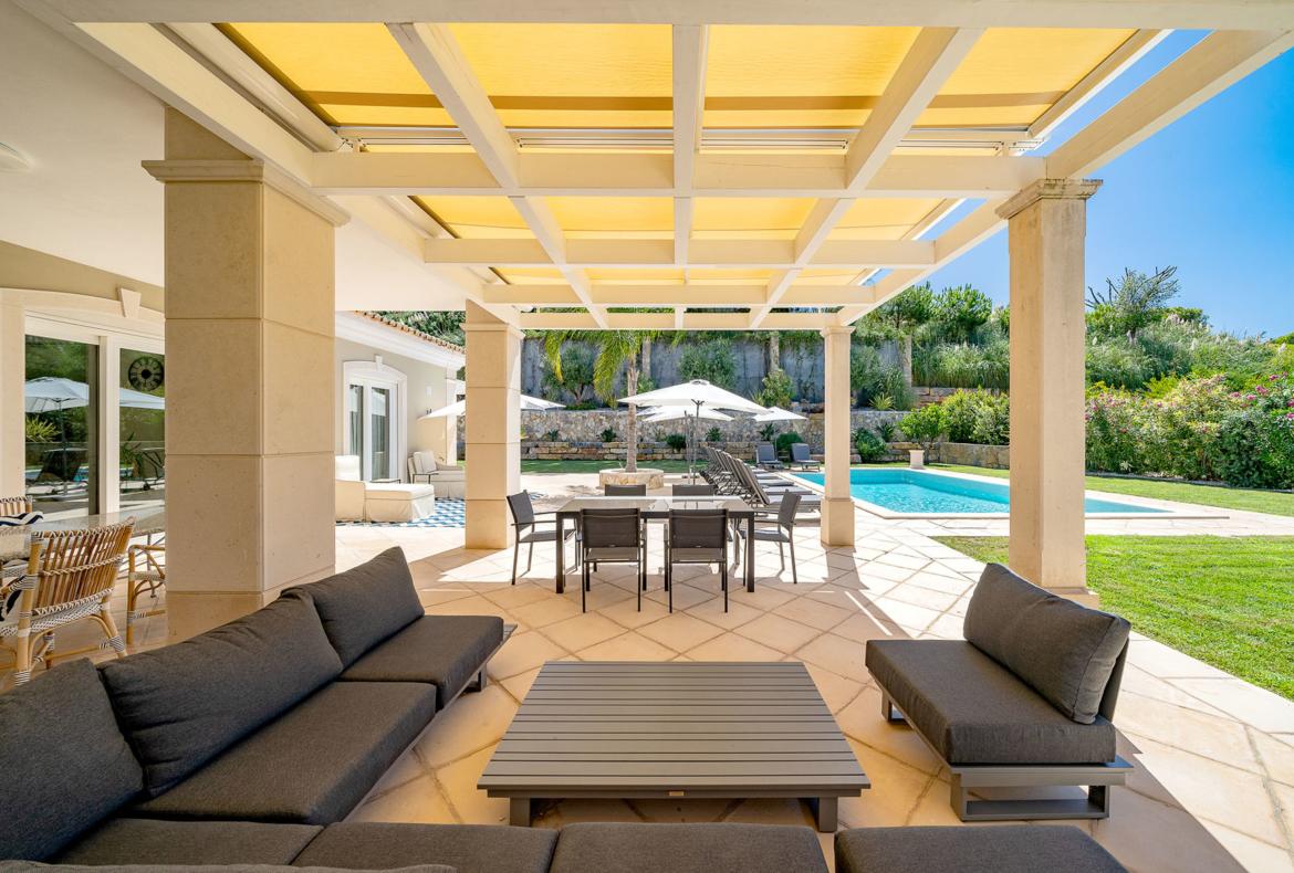 Luxury 6 bedroom holiday villa with private pool in Algarve Portugal (PV2729)