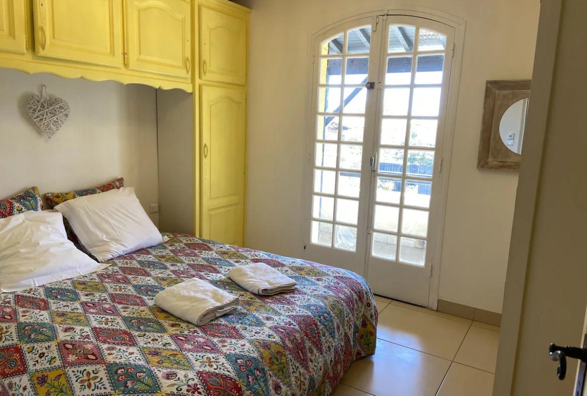 Villa with private heated pool and 7 bedrooms to sleep 13 near beach (MARS110)