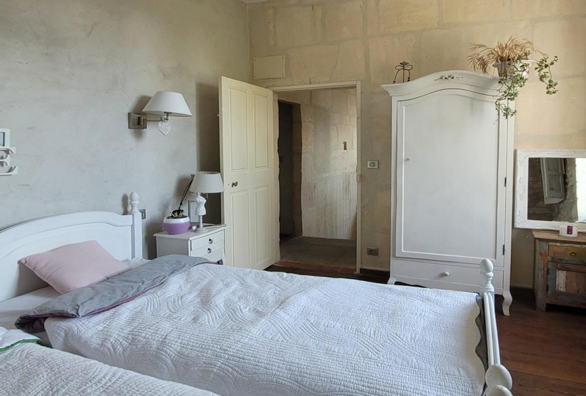 Charming House in St Etienne du Grès (SRDP100YF)