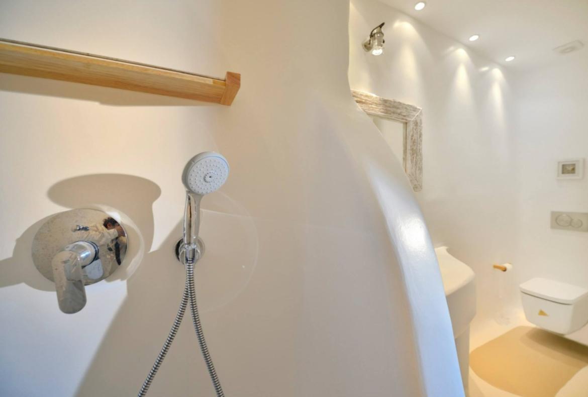 Luxury 2 bedroom holiday villa with private pool in Mykonos Greece (PV1324)
