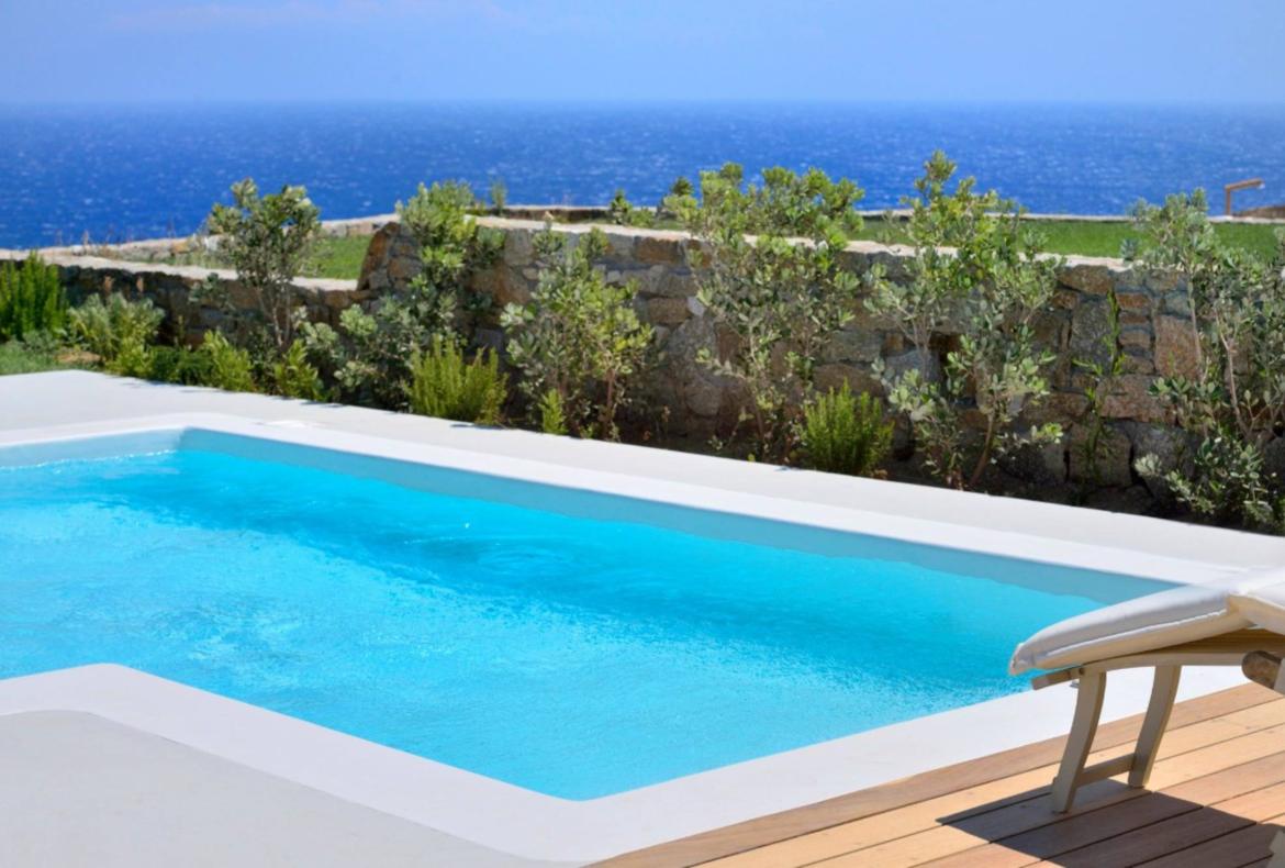 Luxury 2 bedroom holiday villa with private pool in Mykonos Greece (PV1324)