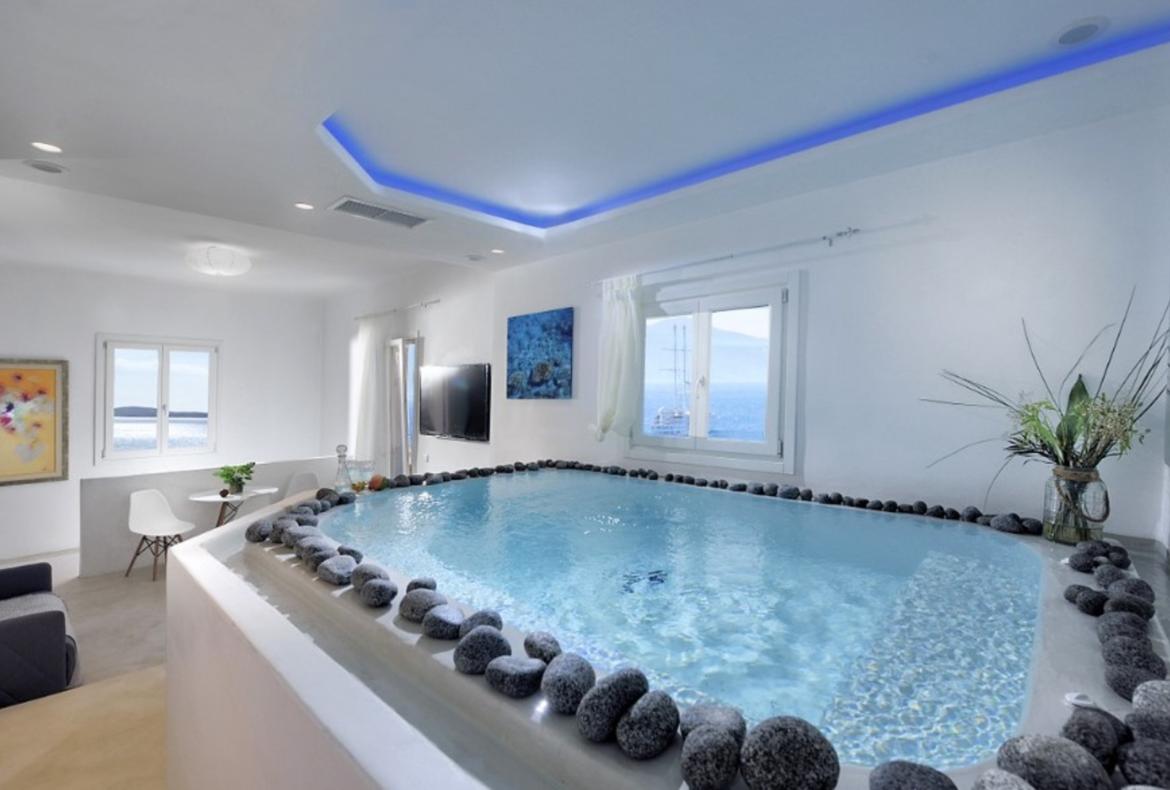 Luxury 2 bedroom holiday villa with private pool in Mykonos Greece (PV968)