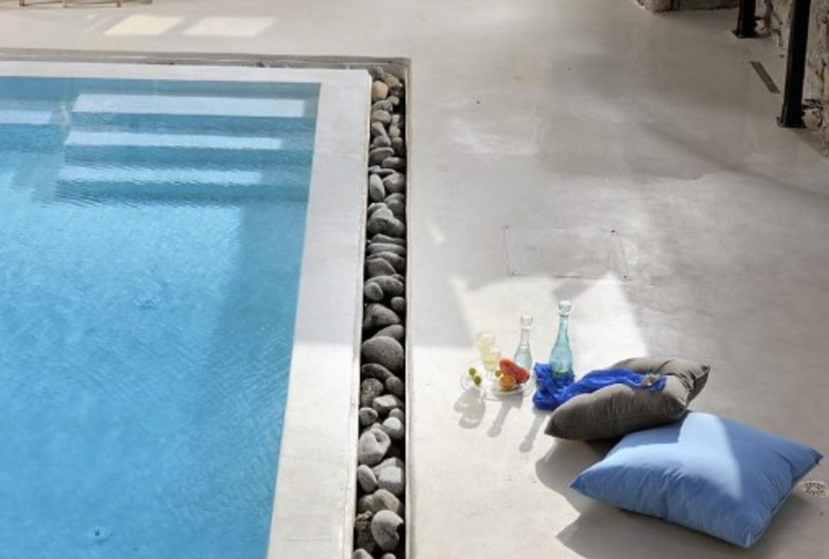 Luxury 2 bedroom holiday villa with private pool in Mykonos Greece (PV968)