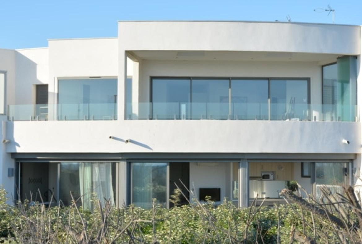 Garden Flat set right on the Beach near Montpellier. Sleeps 4, 1 bedroom (MONT112GN)