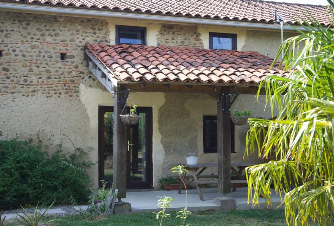 Gite with 3 bedrooms on Old Domaine of 6 Dwellings. Shared Pool. (MADIR103)