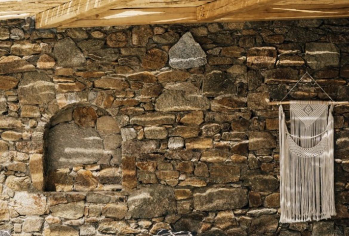 Luxury 4 bedroom holiday villa with private pool in Mykonos Greece (PV953)