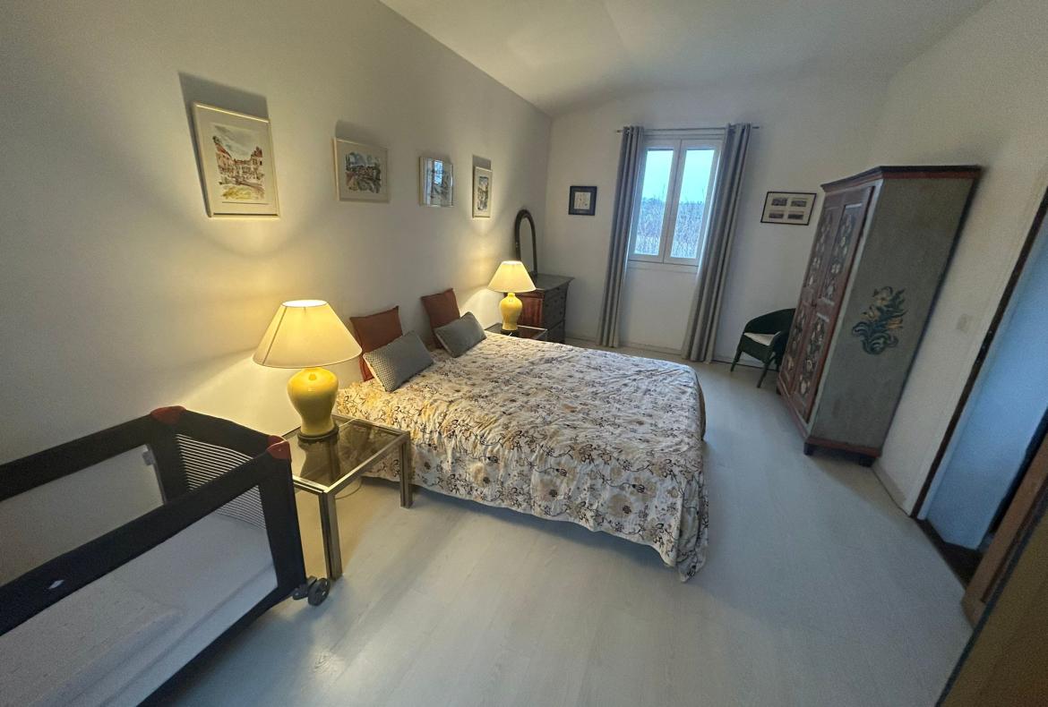 Villa in Charming Périgord Village. Pool and Garden. 3 bedrooms to sleep 6 (BERG101)