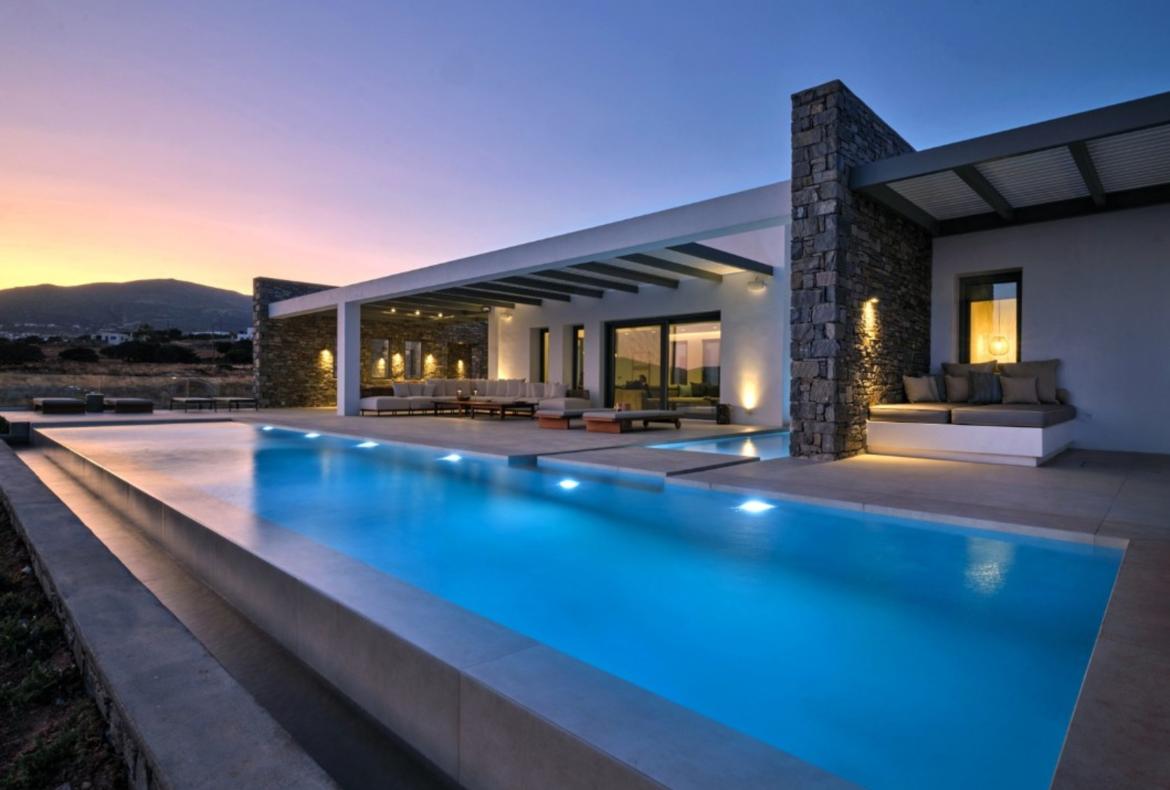 Luxury 6 bedroom holiday villa with private pool in Paros Greece (PV3002)