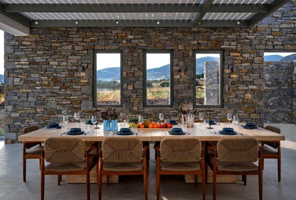 Luxury 6 bedroom holiday villa with private pool in Paros Greece (PV3002)
