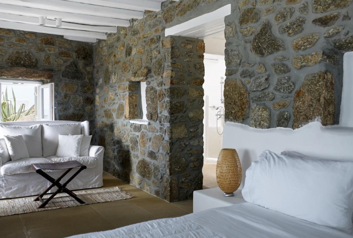 Luxury 5 bedroom holiday villa with private pool in Mykonos Greece (PV721)