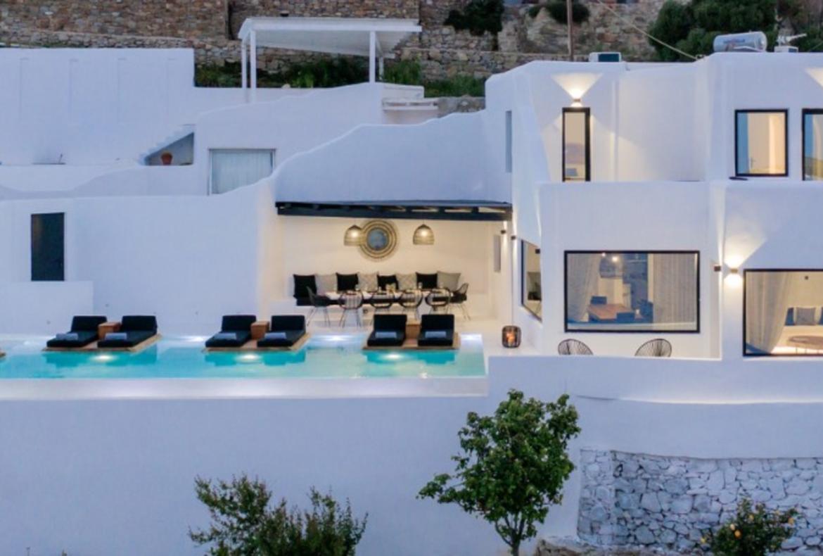 Luxury 5 bedroom holiday villa with private pool in Mykonos Greece (PV1349)