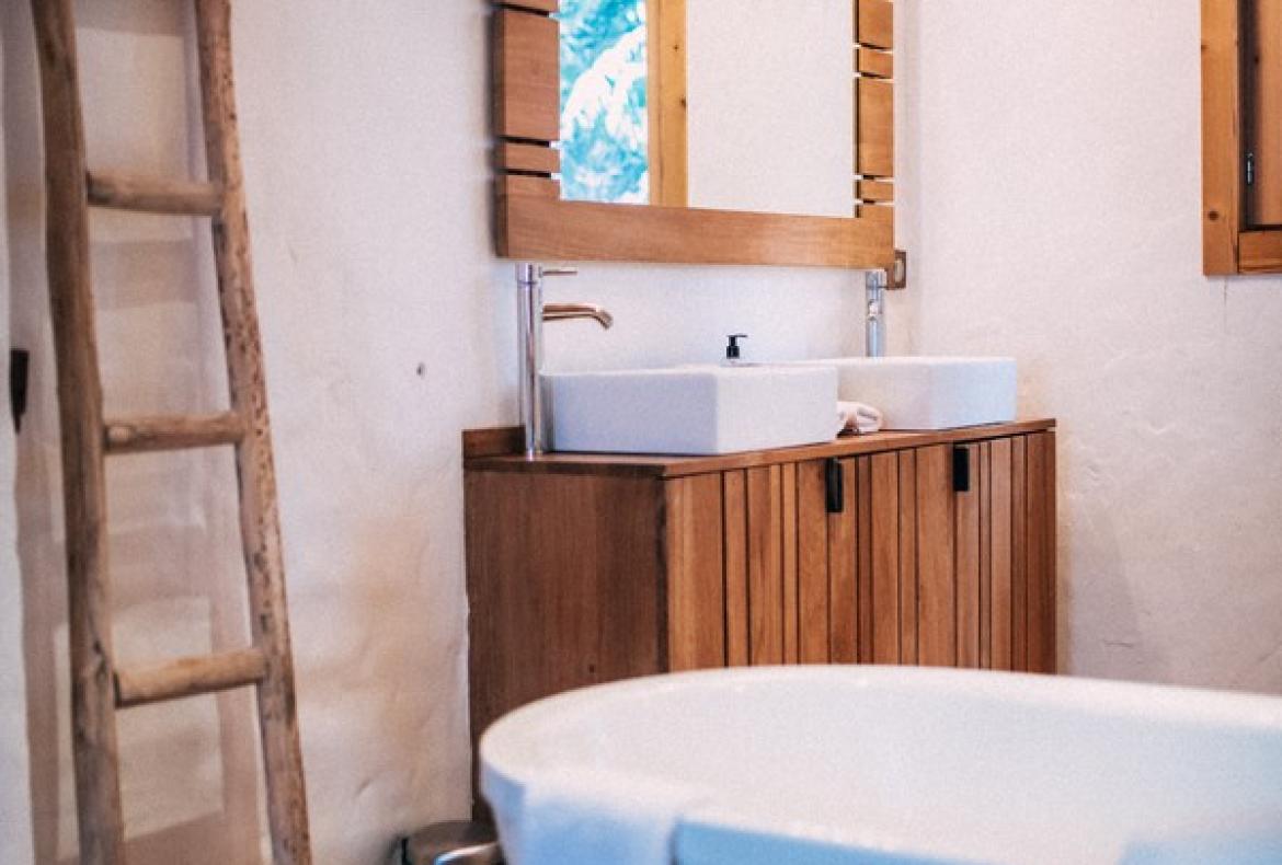 Luxury Chalet for 10 people in Megève. 3 minutes from ski lifts. (MEGE103GN)