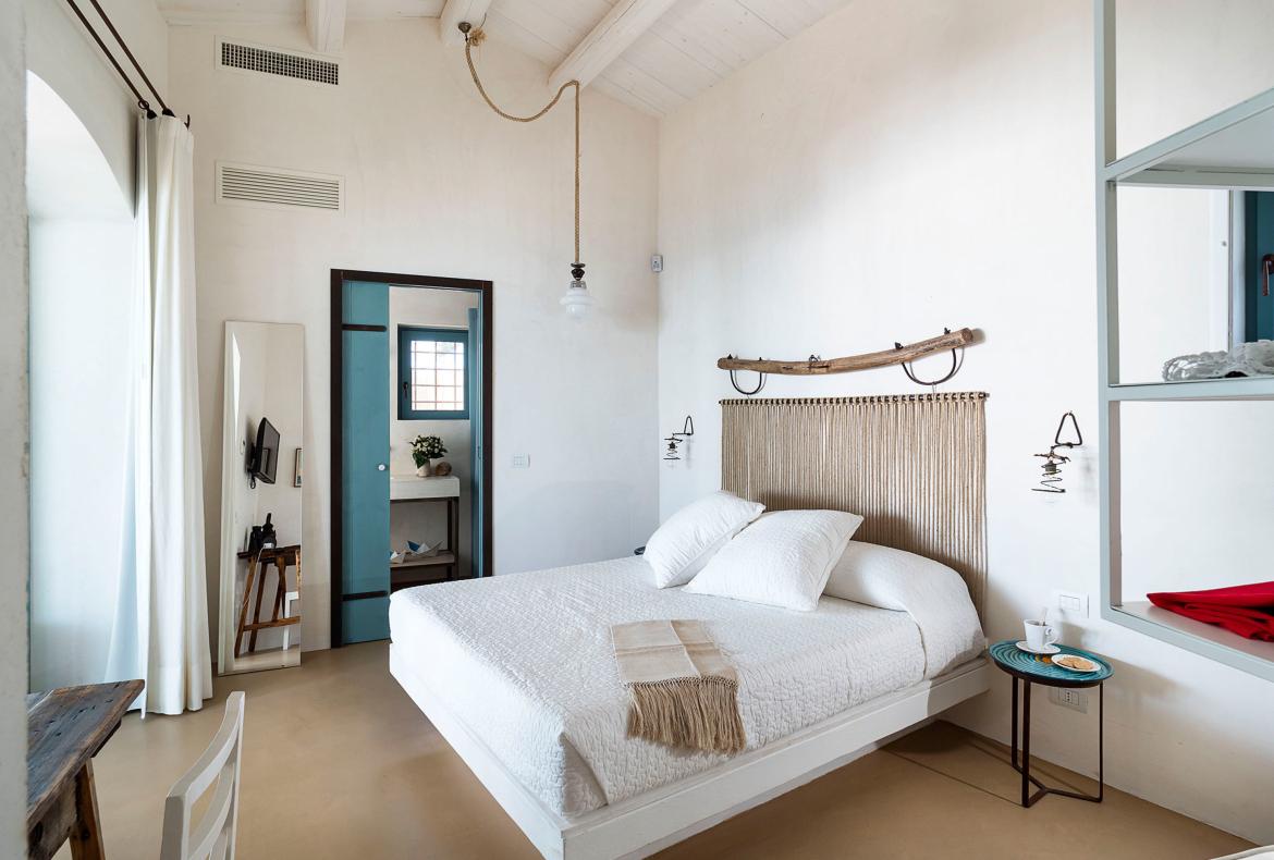 Luxury 2 bedroom holiday villa with private pool in Sicily Italy (PV691-2)