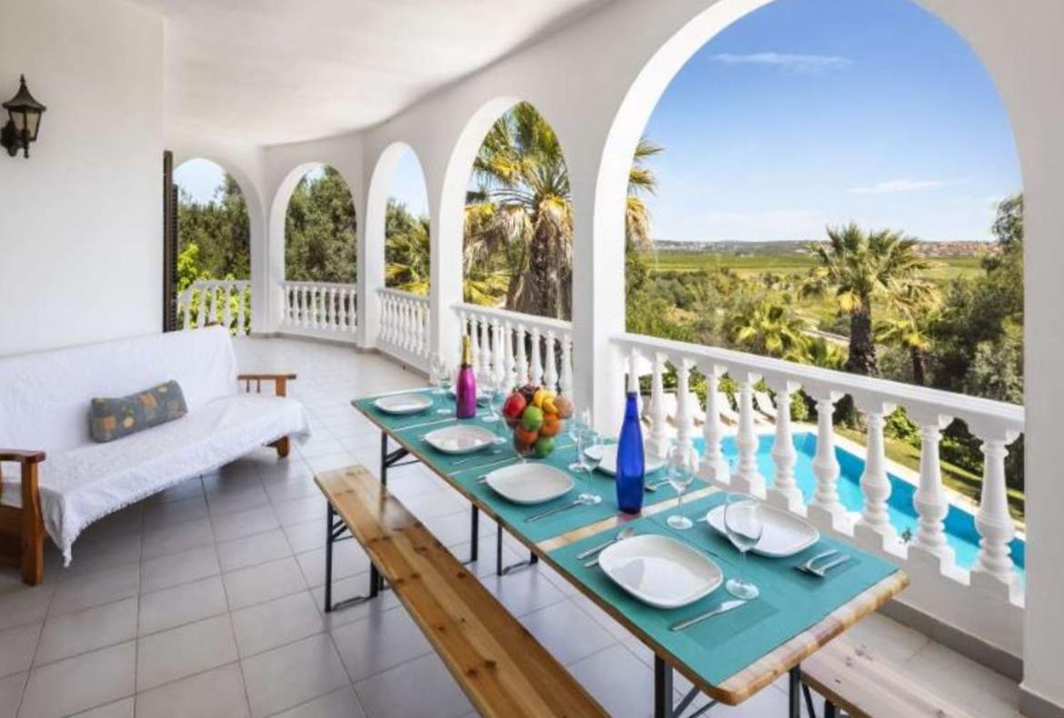 Luxury 9 bedroom holiday villa with private pool in Sagres Portugal (PV983-2)