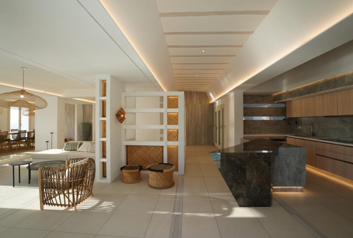 Luxury 8 bedroom holiday villa with private pool in Mykonos Greece (PV997-2)