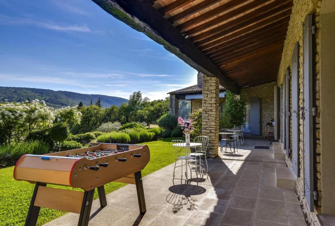 Luxury 8 bedroom holiday villa with private pool in Provence France (PV1836-2)