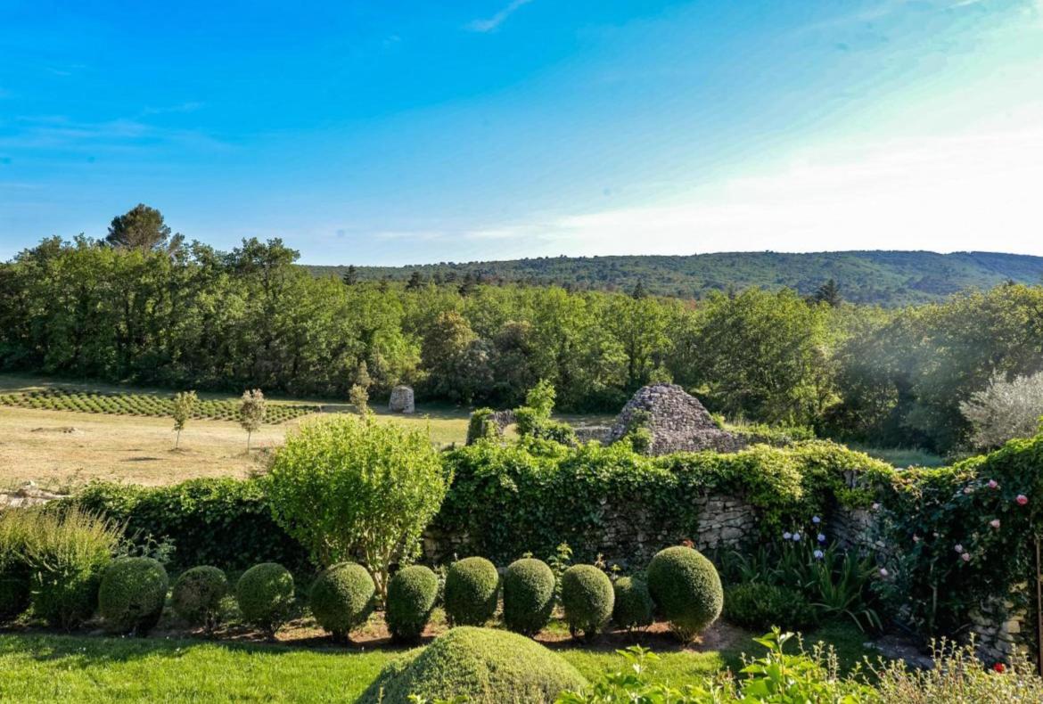 Luxury 8 bedroom holiday villa with private pool in Provence France (PV1836-2)