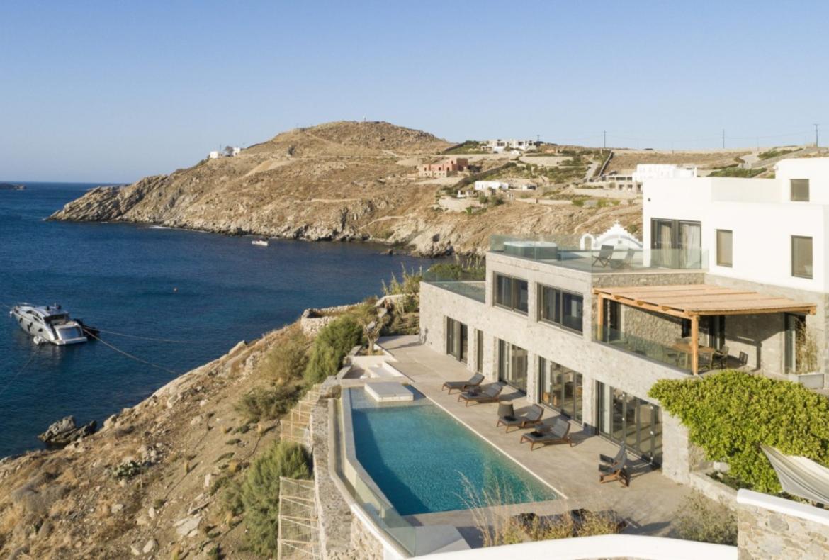 Luxury 6 bedroom holiday villa with private pool in Mykonos Greece (PV1852-2)