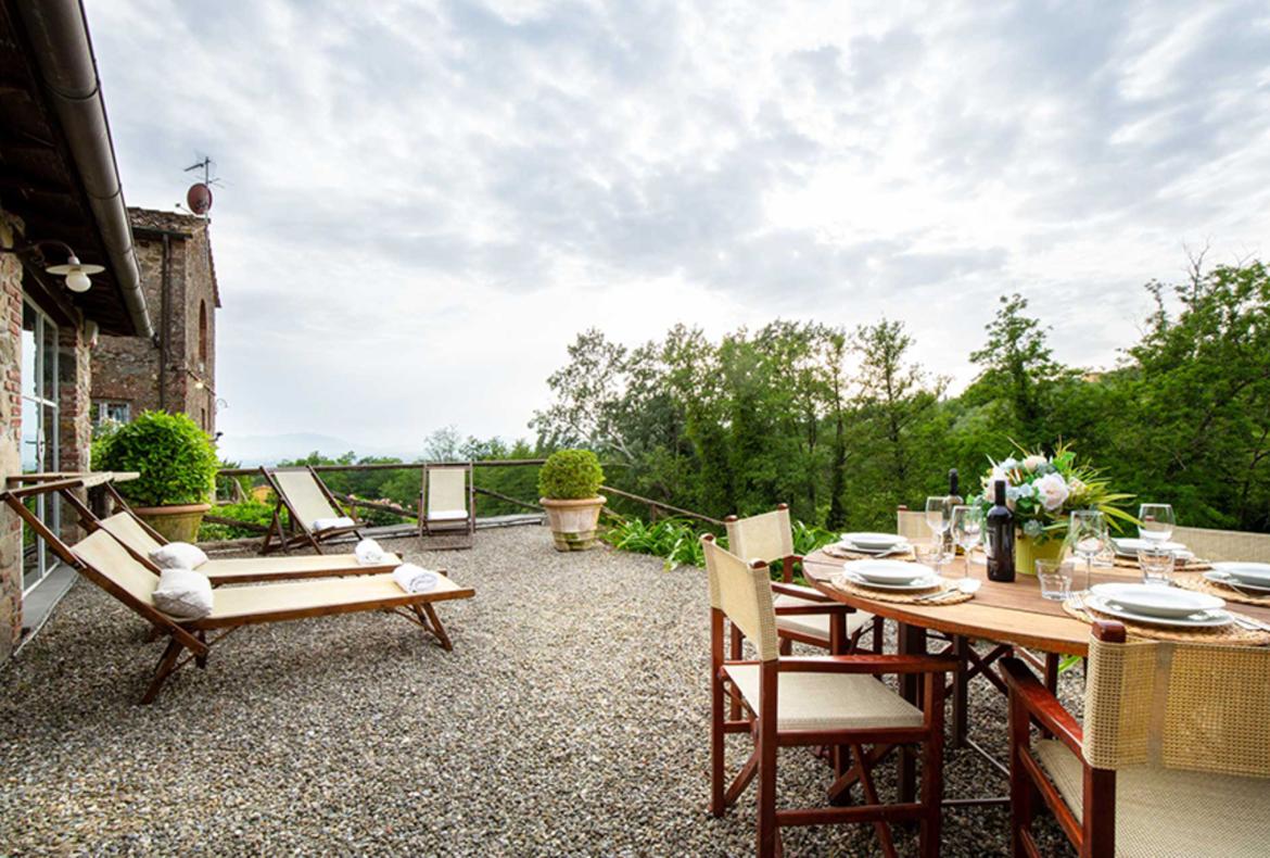 Luxury 7 bedroom holiday villa with private pool in Tuscany Italy (PV1534-2)