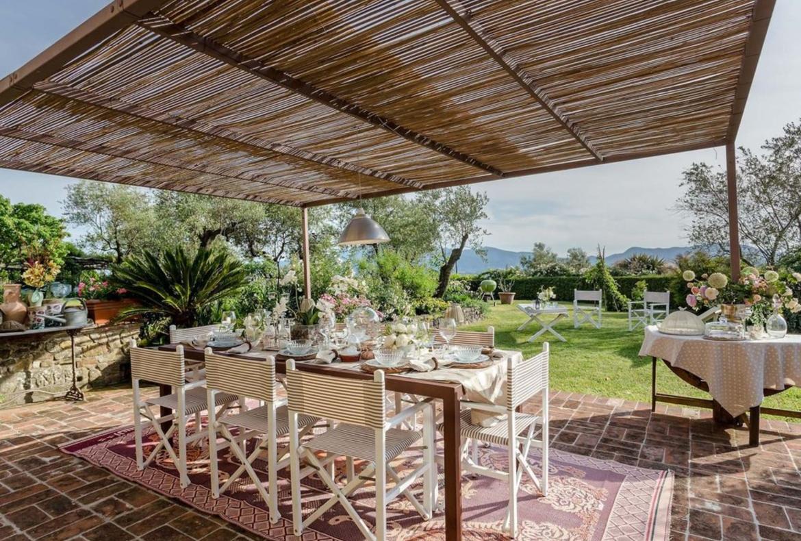Luxury 7 bedroom holiday villa with private pool in Tuscany Italy (PV1534-2)