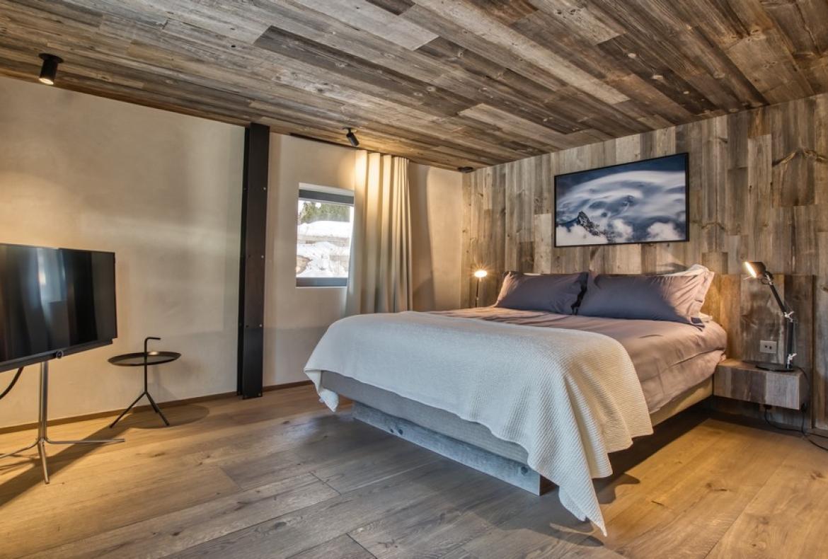 Luxurious architectural Alpine retreat with outstanding views (CHAMX104)