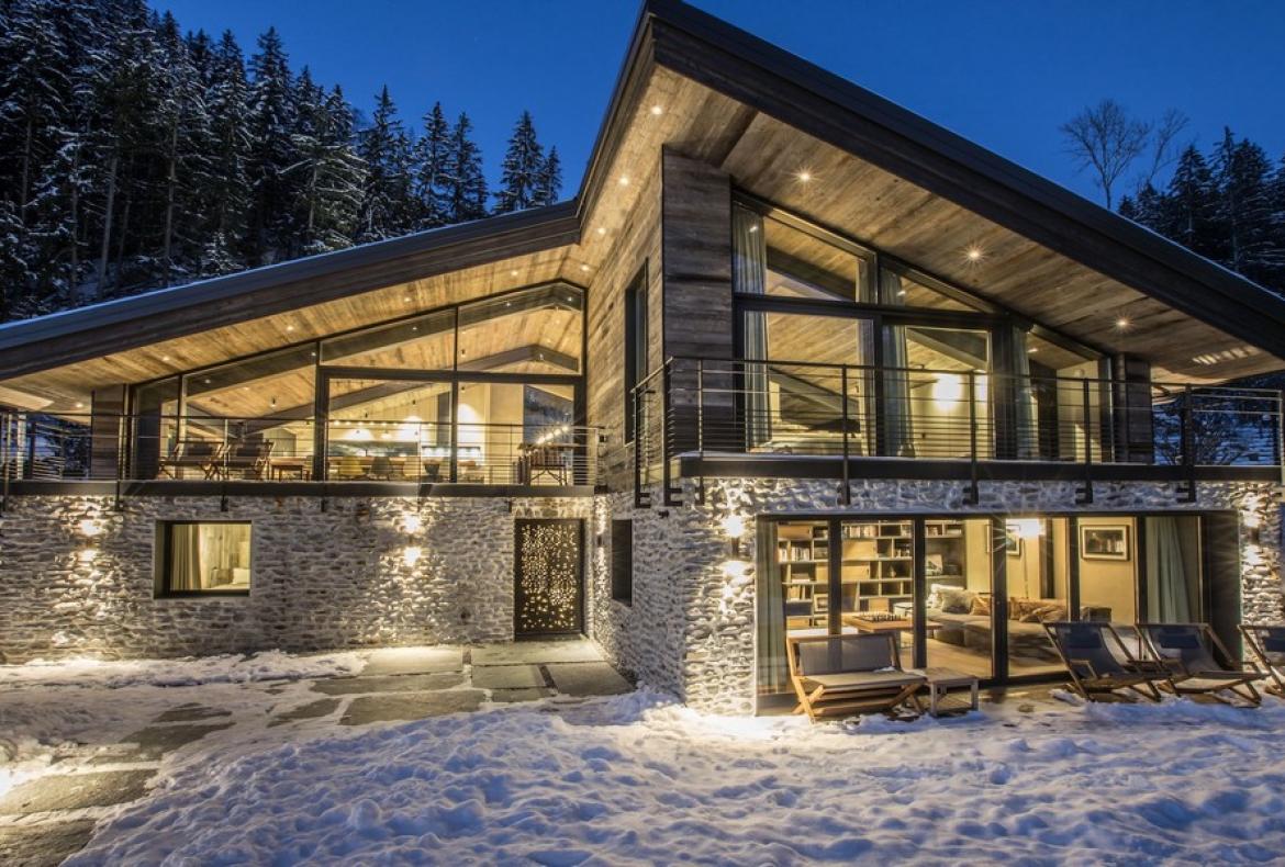 Luxurious architectural Alpine retreat with outstanding views (CHAMX104)