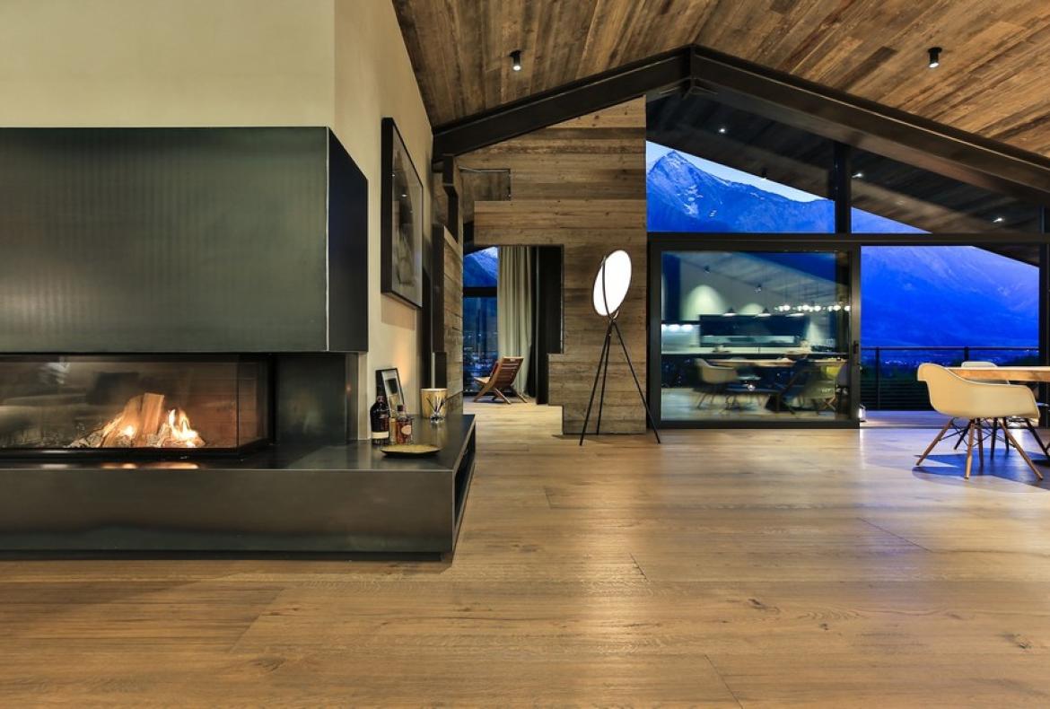 Luxurious architectural Alpine retreat with outstanding views (CHAMX104)