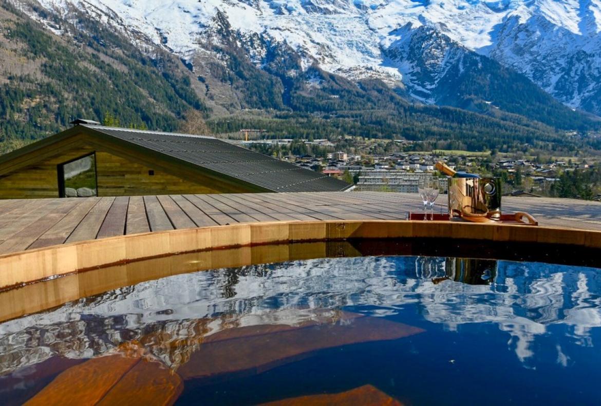 Luxurious architectural Alpine retreat with outstanding views (CHAMX104)