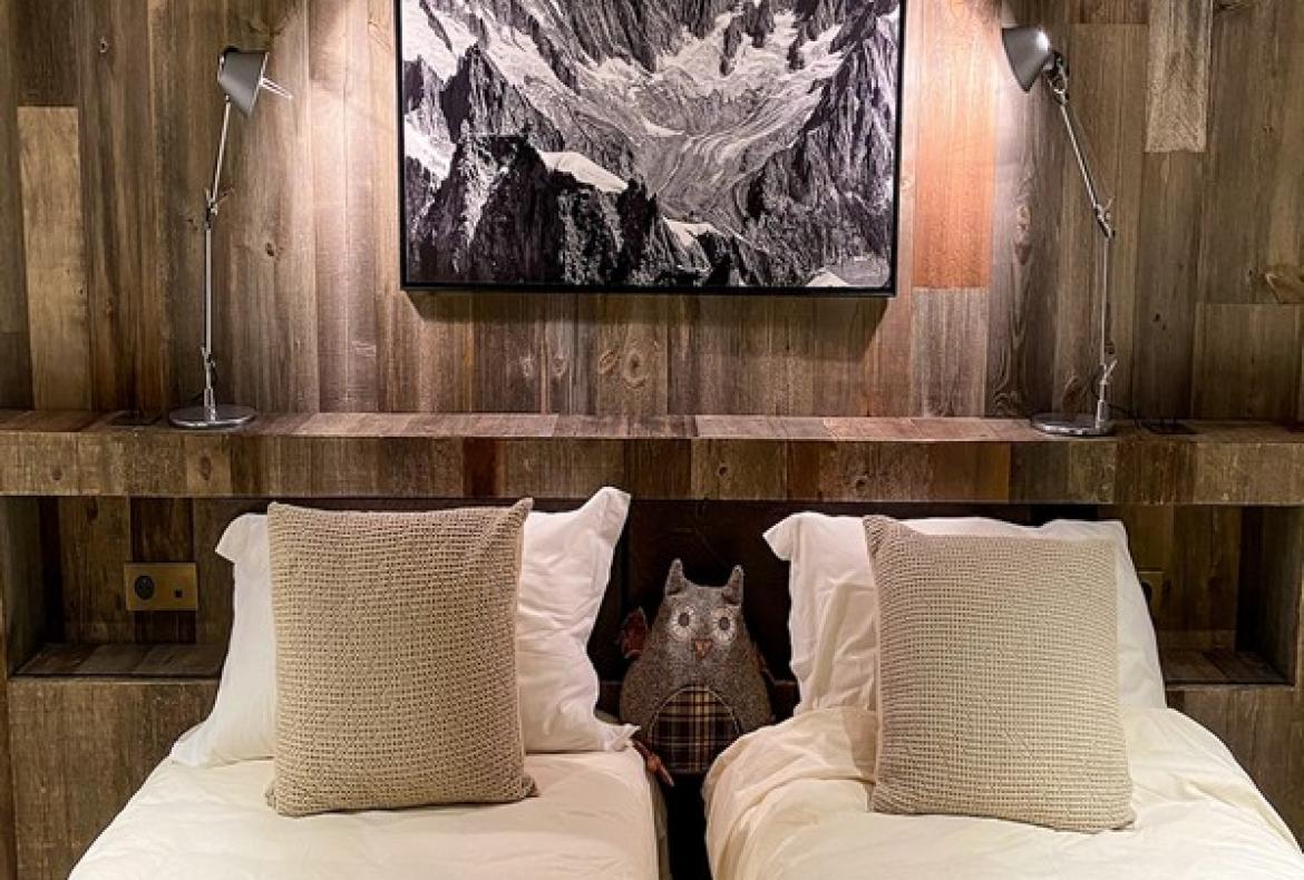 Luxurious architectural Alpine retreat with outstanding views (CHAMX104)