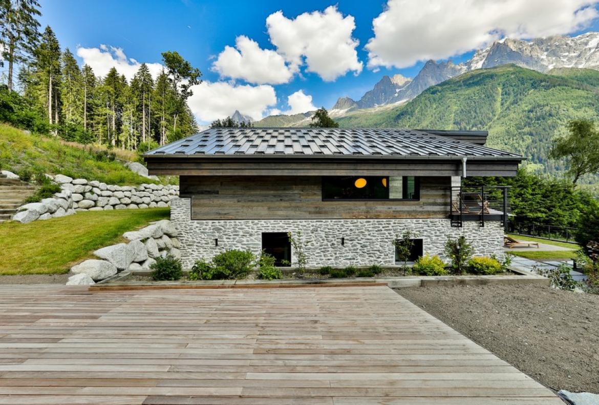 Luxurious architectural Alpine retreat with outstanding views (CHAMX104)