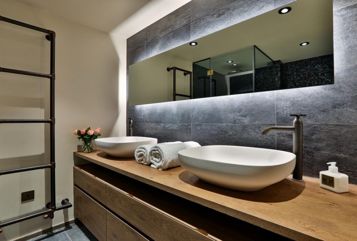 Luxurious architectural Alpine retreat with outstanding views (CHAMX104)