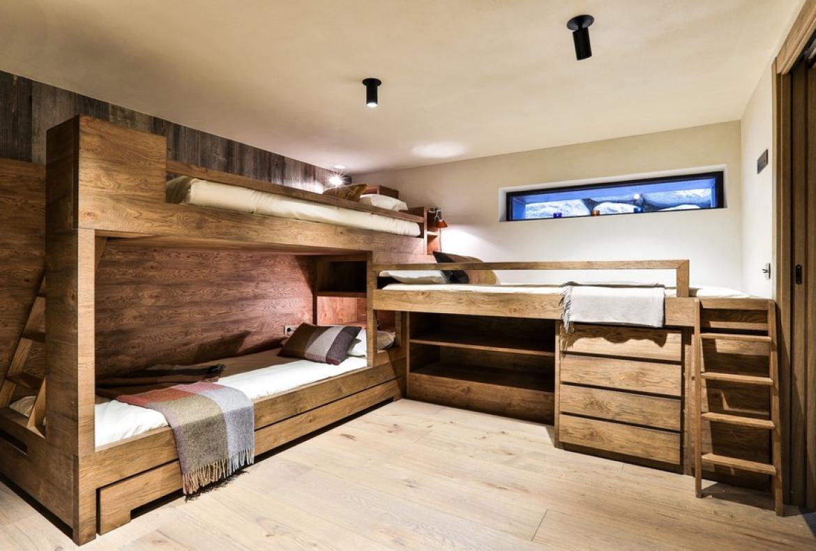 Luxurious architectural Alpine retreat with outstanding views (CHAMX104)