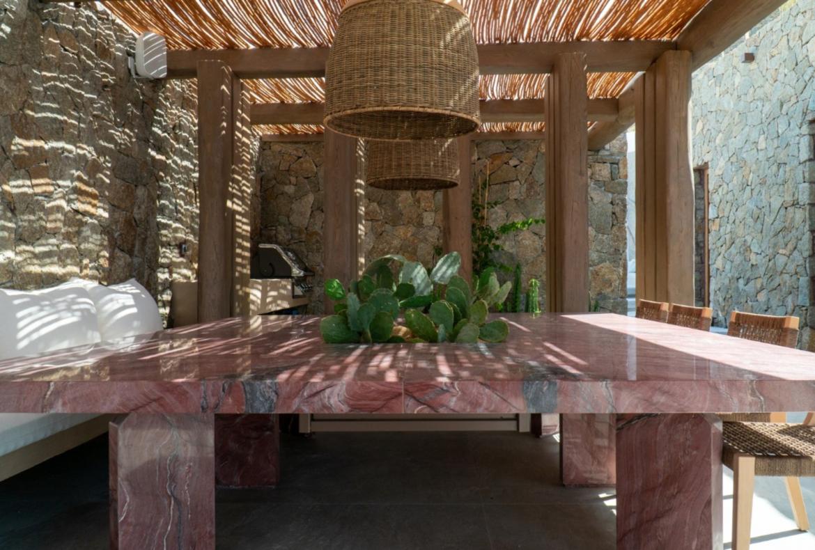 Luxury 6 bedroom holiday villa with private pool in Mykonos Greece (PV2587)