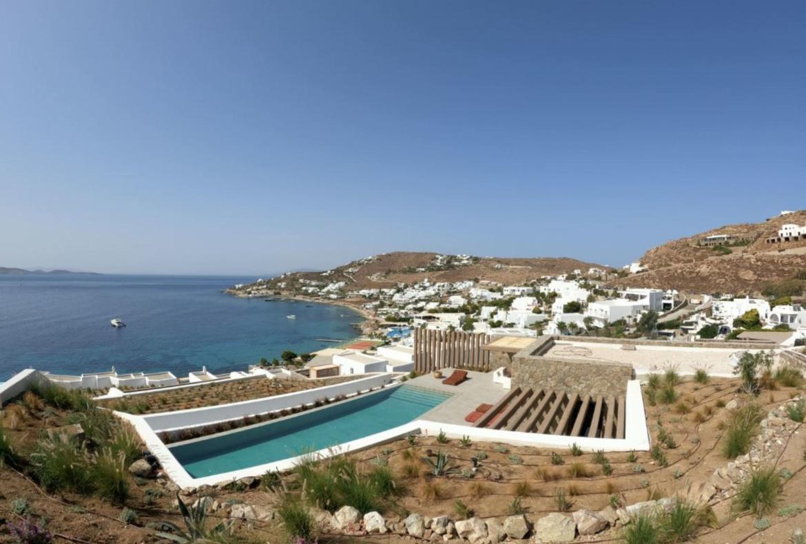 Luxury 6 bedroom holiday villa with private pool in Mykonos Greece (PV2587)