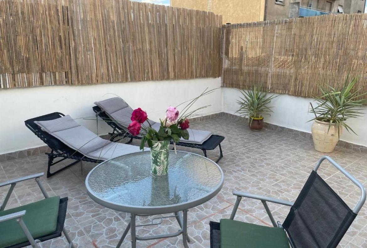 Well-appointed apartment in central Carcassonne (CARC121)