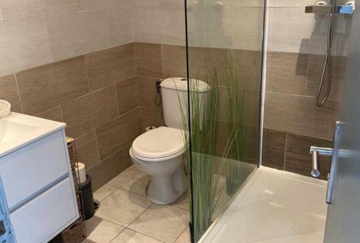 Well-appointed apartment in central Carcassonne (CARC121)