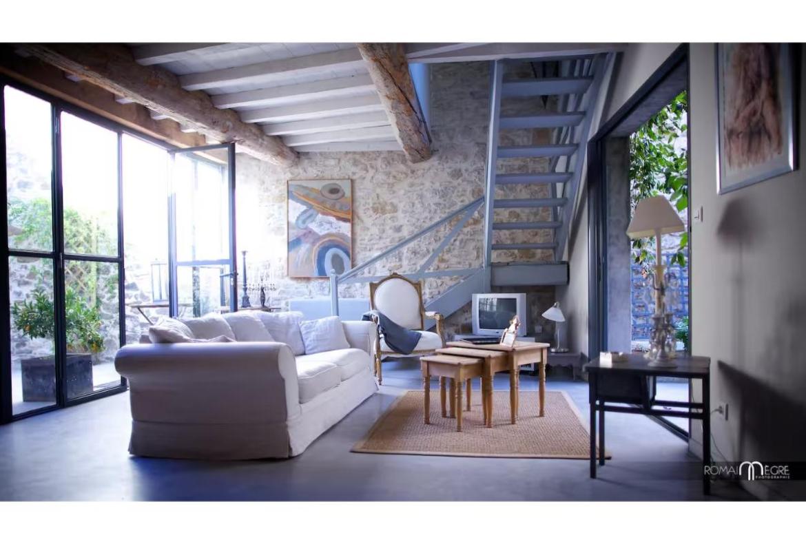 4 bedroom villa in Pouzols Minervois with private pool and garden (POUZM102)