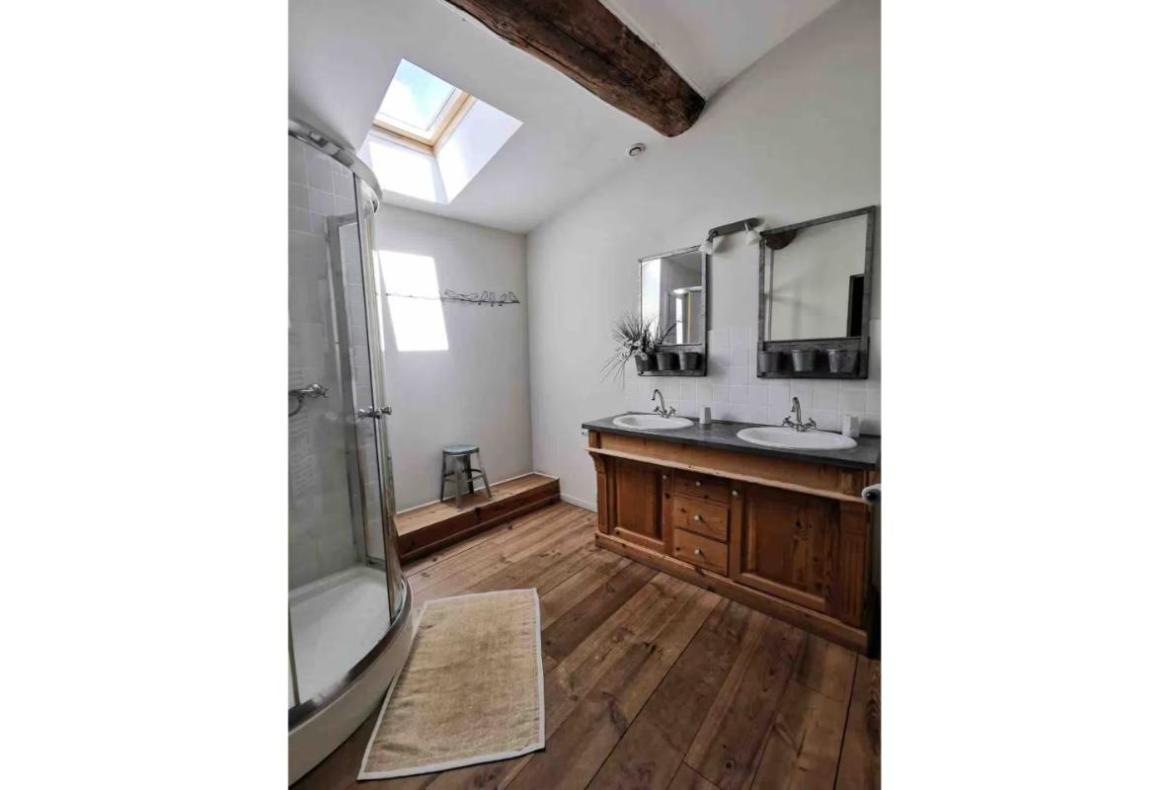 4 bedroom villa in Pouzols Minervois with private pool and garden (POUZM102)
