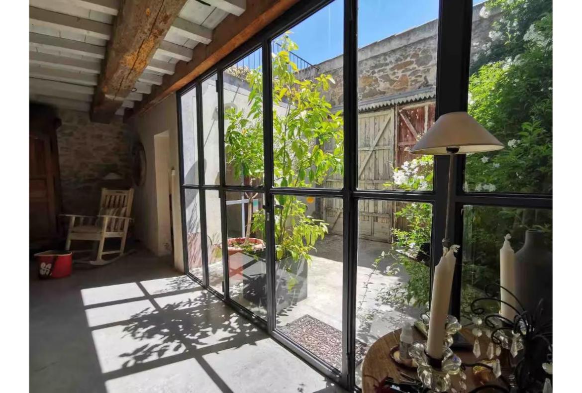 4 bedroom villa in Pouzols Minervois with private pool and garden (POUZM102)